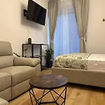 Piazza Ponterosso - The Nest Appartamento