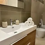 Piazza Ponterosso - The Nest Appartement Trieste