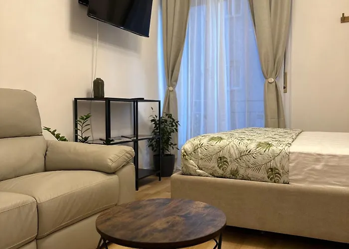 Piazza Ponterosso - The Nest Apartment