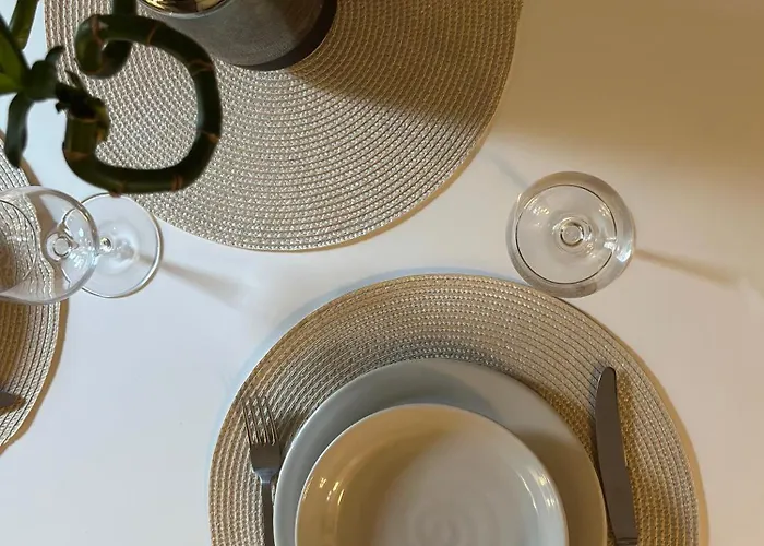 Piazza Ponterosso - The Nest * Trieste